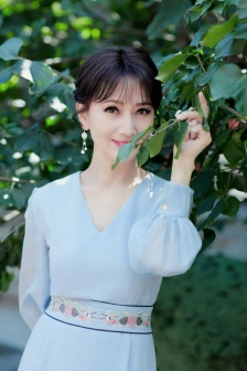 奇怪的英雄电视剧